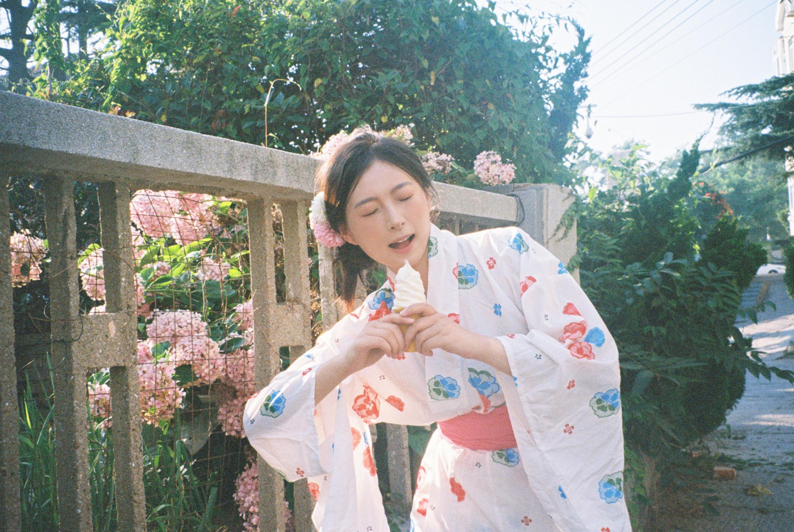 。 – 《夏的风物诗》[19P]